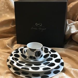 CRU BY DARBIE ANGELL BLACK PEARL